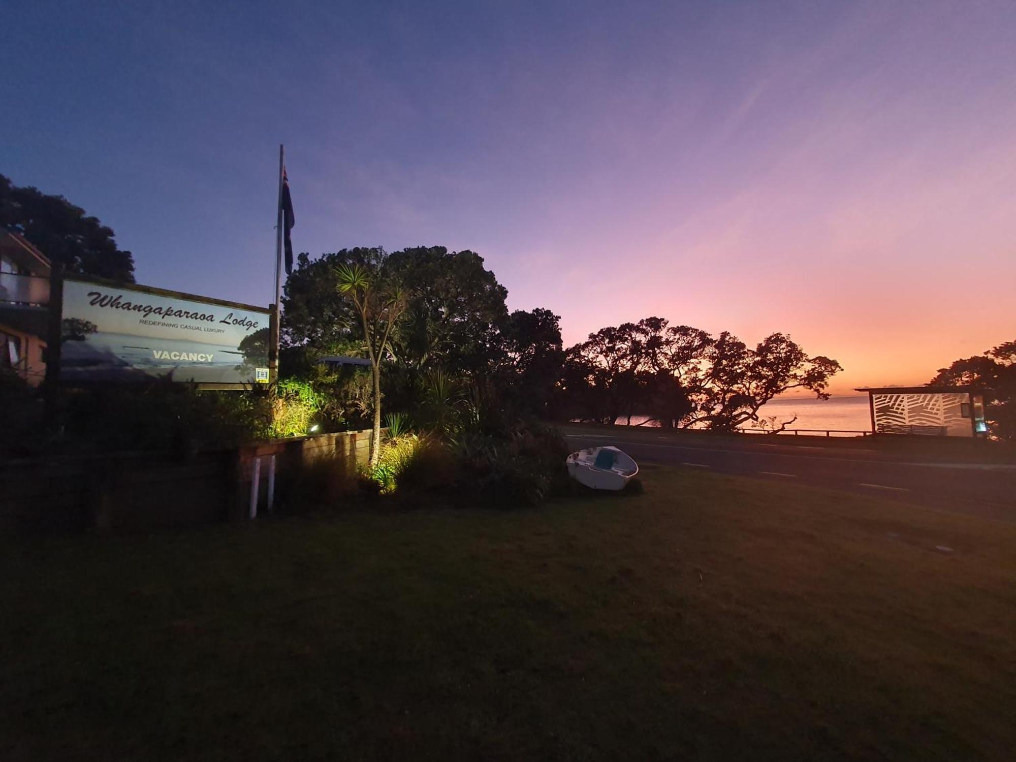Whangaparaoa Lodge Exterior foto